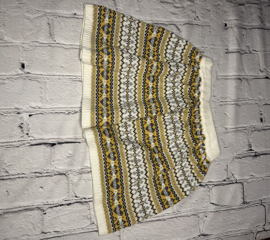 No Name, 2T, Sweater skirt white w/ yellow & gray detail pattern