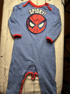 Marvel, 6-9 Mo, long sleeve pant onesie, blue w. red trim and ‘Spidey!’ detail on front
